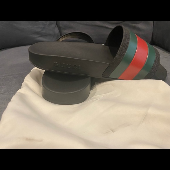 Gucci Pursuit Slides - Picture 9 of 12